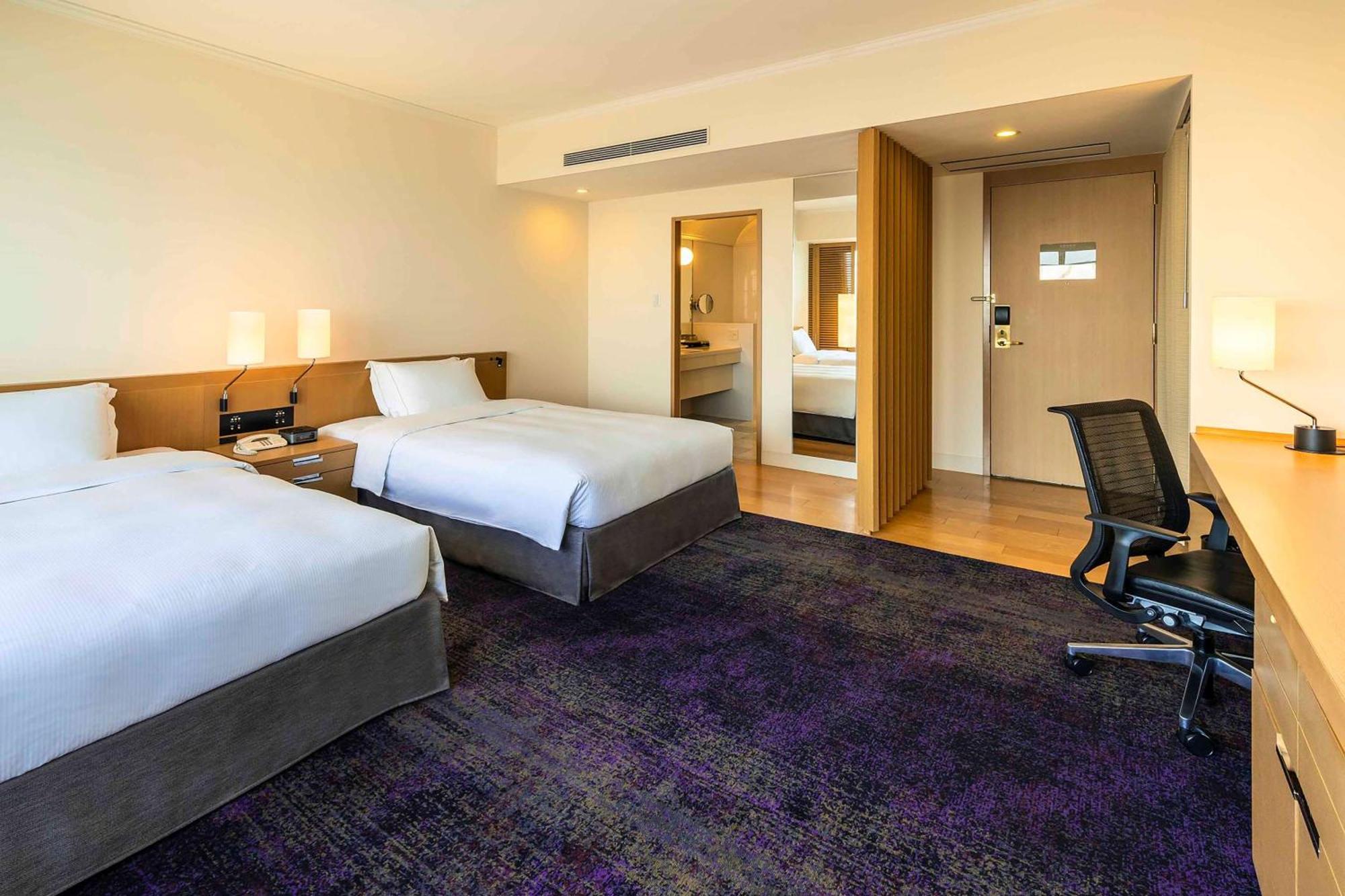 מלון Hilton Fukuoka Sea Hawk מראה חיצוני תמונה