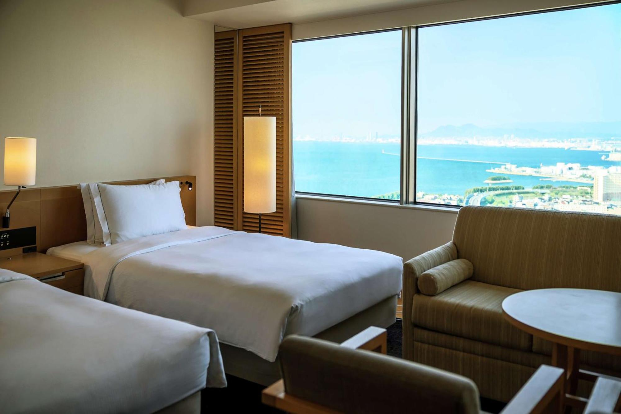 מלון Hilton Fukuoka Sea Hawk מראה חיצוני תמונה